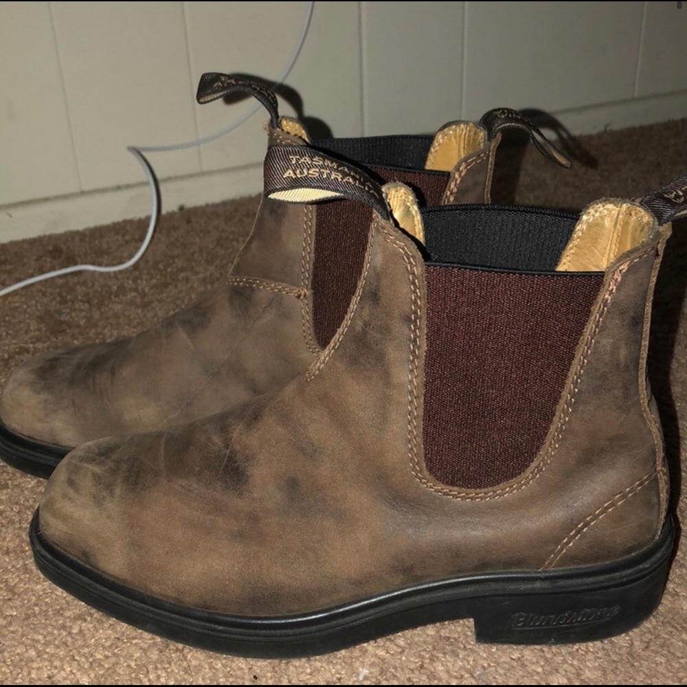 Blundstone rustic brown boots